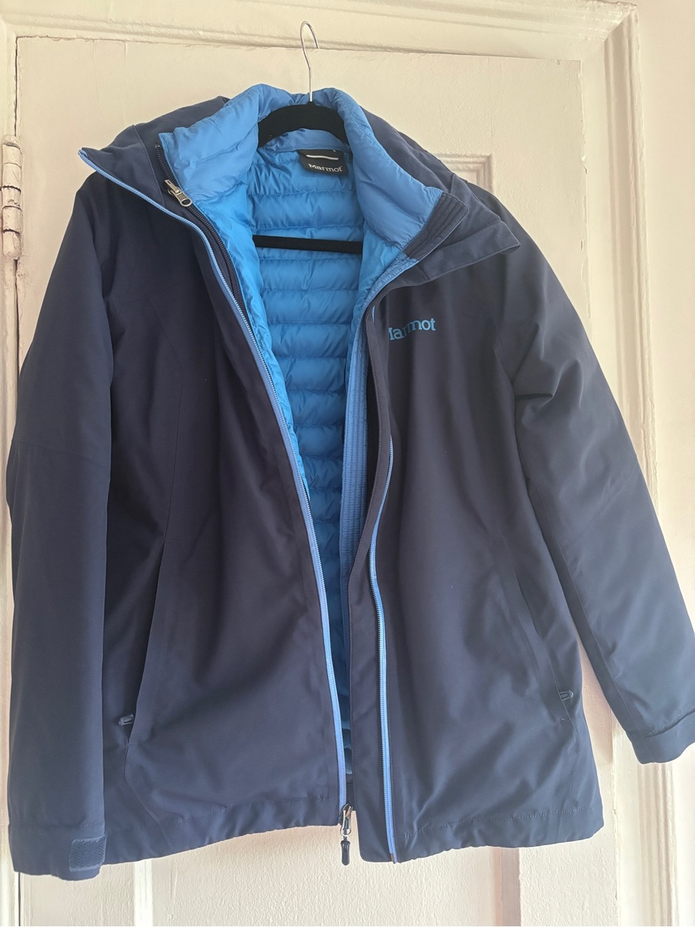 Marmot Women Navy Shell with Light Blue Insulated Liner Jacket size S